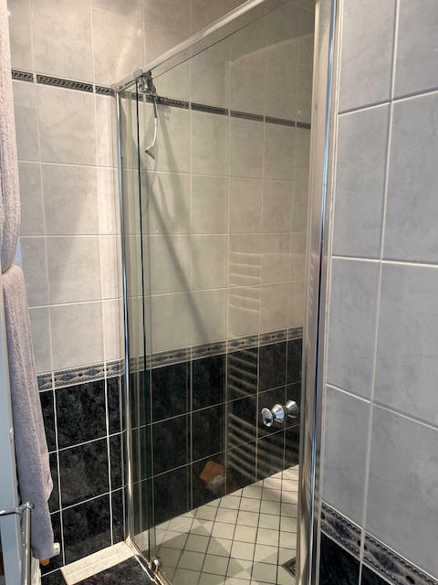 Propriété - 420 m² - 14 pièces