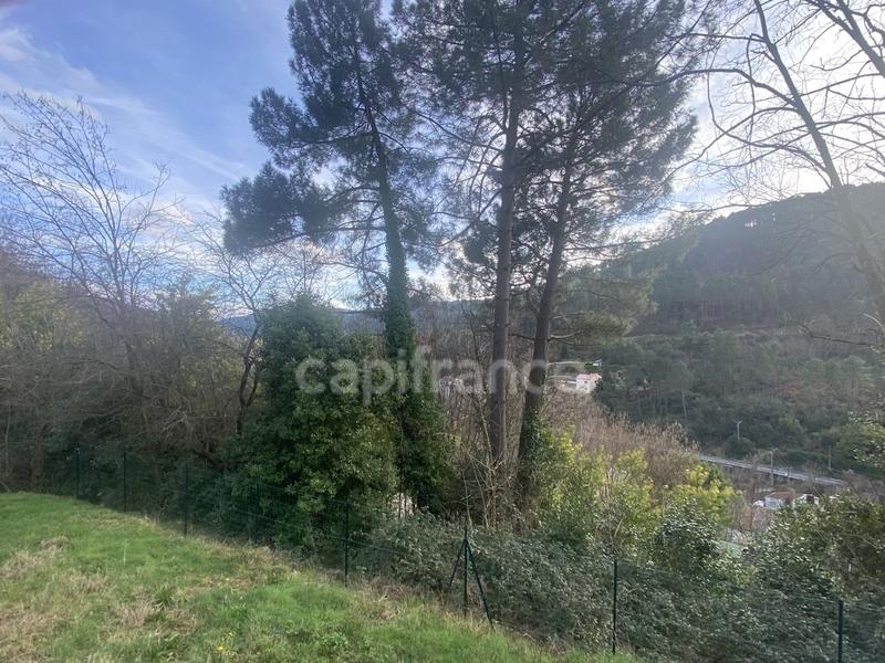 Maison - 79 m² - 4 pièces