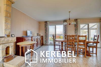 Maison - 130 m² - 7 pièces