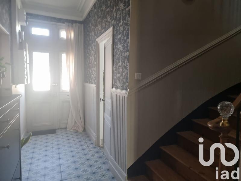 Maison - 167 m² - 8 pièces