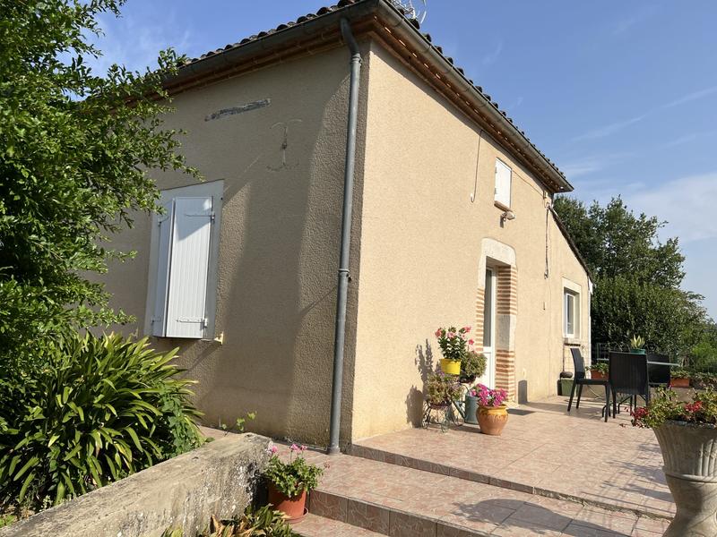 Maison - 99 m² - 3 pièces