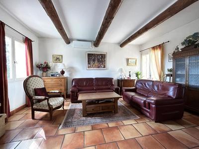 Pavillon - 209 m² - 7 pièces