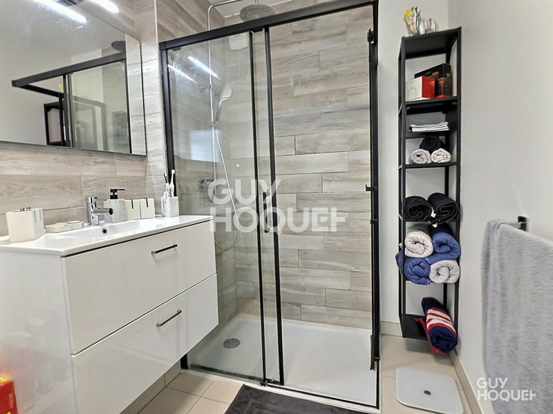 Appartement - 77 m² - 4 pièces