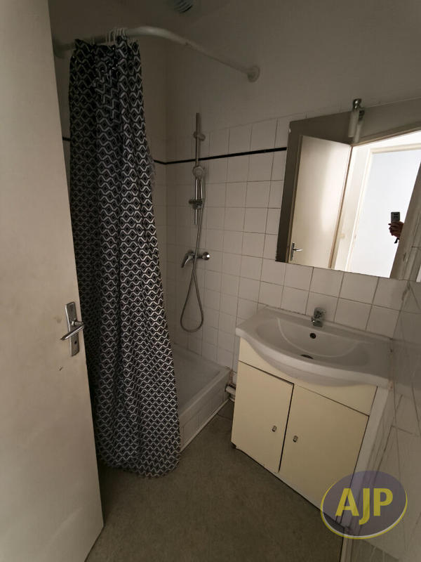 Appartement - 14 m² - 1 pièce