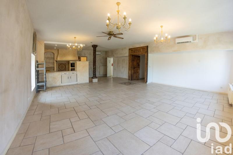 Appartement - 90 m² - 2 pièces