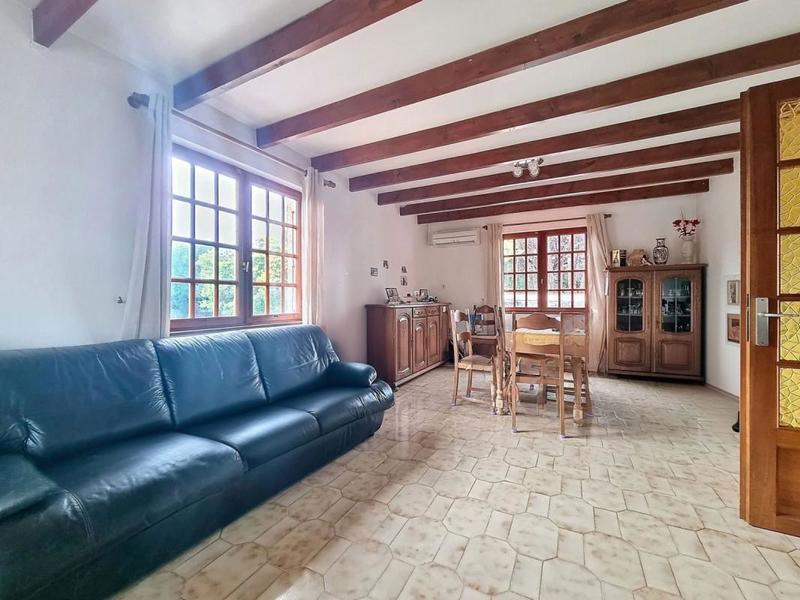 Pavillon - 170 m² - 5 pièces