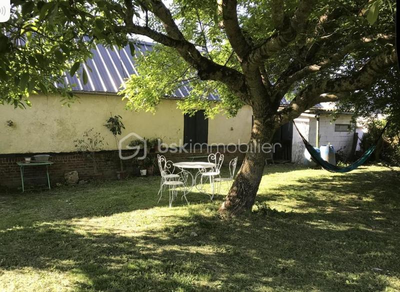 Maison - 237 m² - 8 pièces