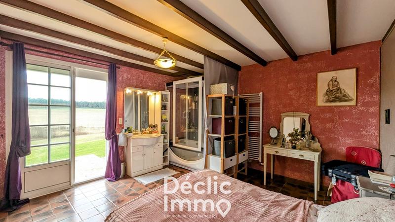 Maison - 250 m² - 10 pièces