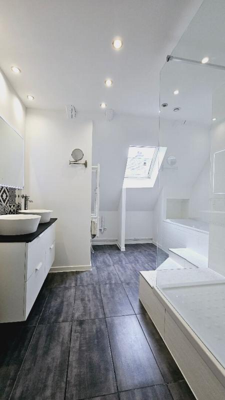 Appartement - 111 m² - 5 pièces