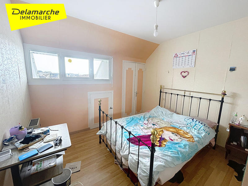 Maison - 99 m² - 4 pièces