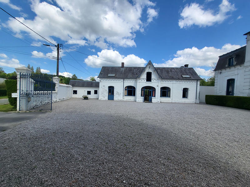 Demeure - 354 m² - 11 pièces