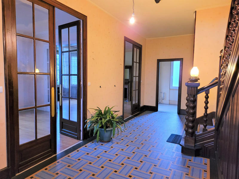 Maison de ville - 176 m² - 10 pièces