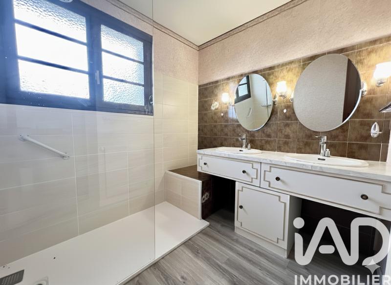 Maison - 96 m² - 4 pièces