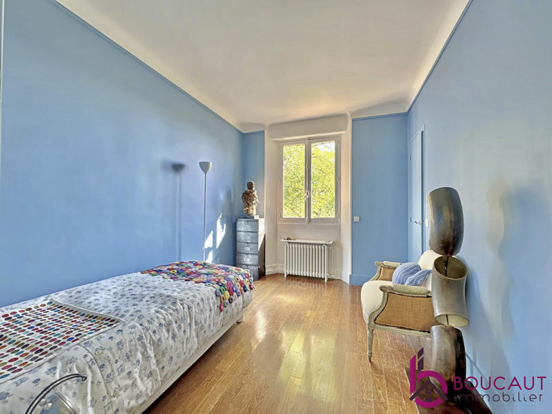 Maison - 177 m² - 7 pièces