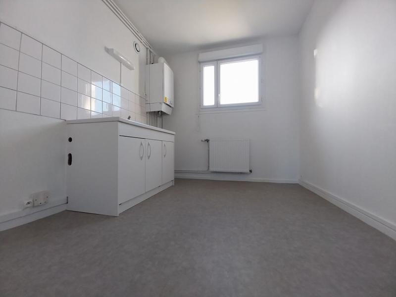 Appartement - 82 m² - 4 pièces