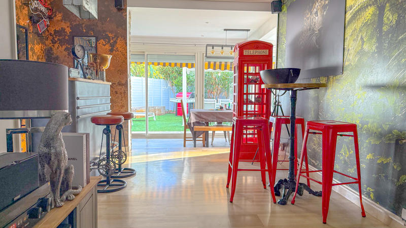 Appartement - 81 m² - 3 pièces