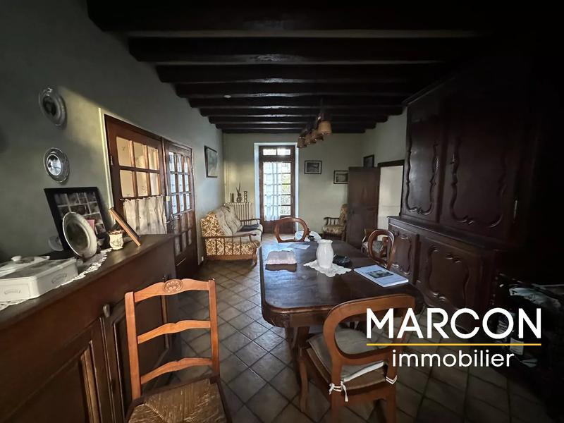 Maison de village - 217 m² - 8 pièces