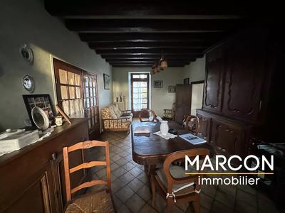 Maison de village - 217 m² - 8 pièces