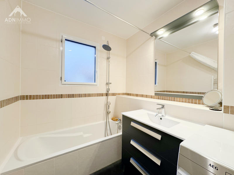 Appartement - 72 m² - 3 pièces