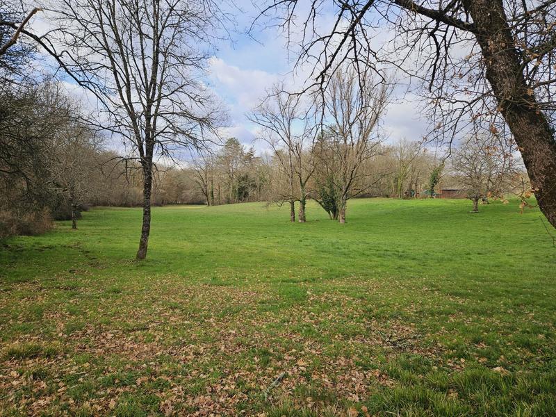 Maison traditionnelle - 287 m² - 9 pièces