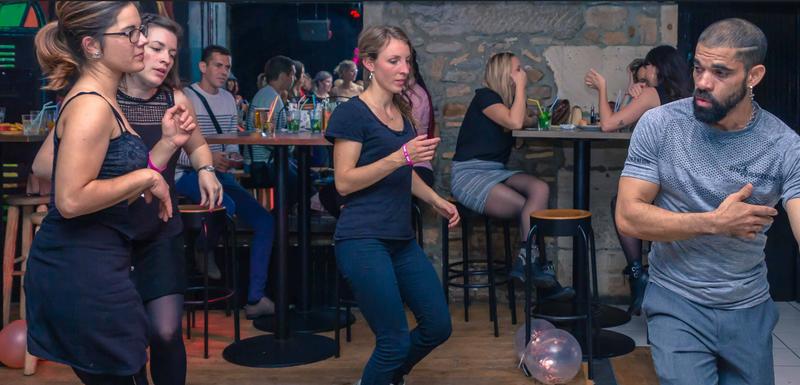 Cours de bachata | Tapas | Mix Latino