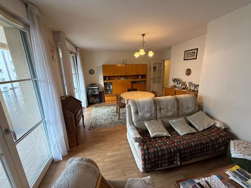 Appartement - 76 m² - 3 pièces