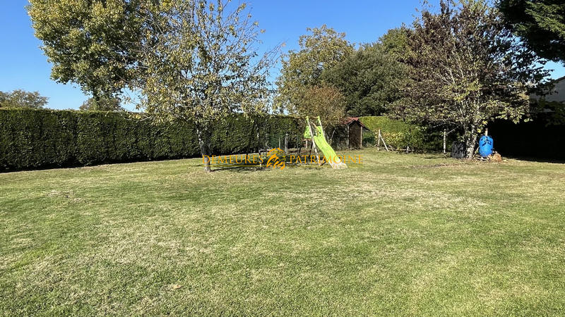 Maison - 137 m² - 6 pièces