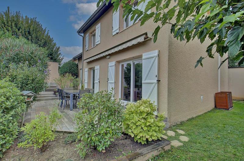 Maison - 92 m² - 4 pièces
