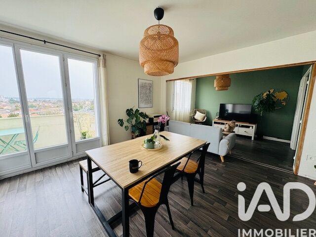 Appartement - 69 m² - 4 pièces