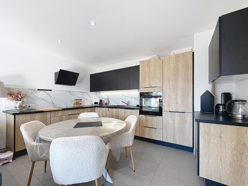 Appartement - 64 m² - 3 pièces