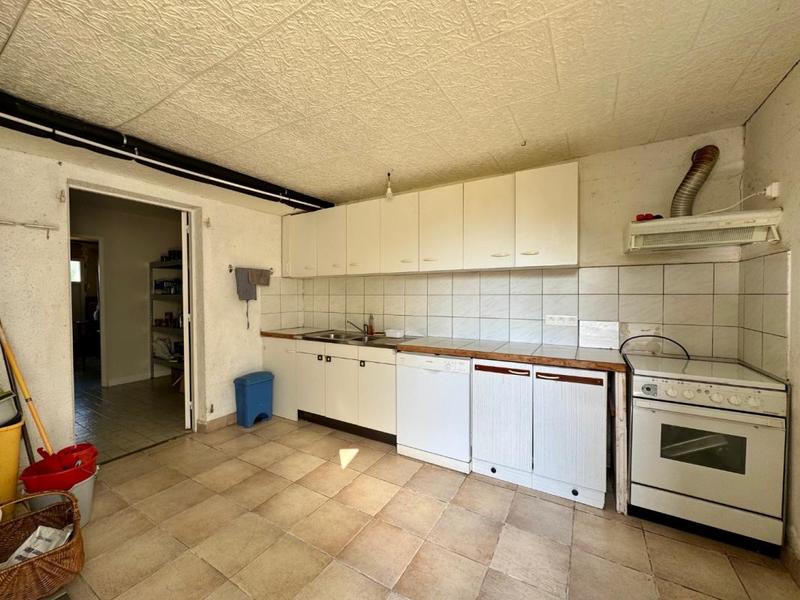 Maison - 204 m² - 10 pièces