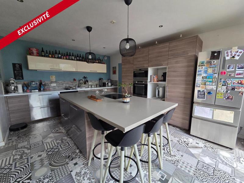 Maison en pierre - 180 m² - 7 pièces