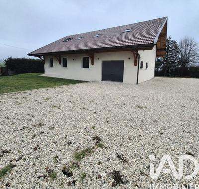 Maison - 180 m² - 5 pièces