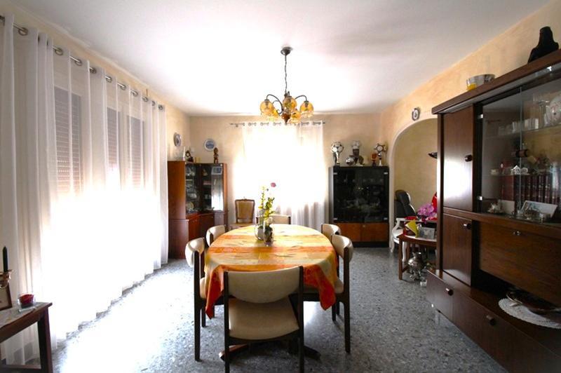 Maison - 111 m² - 4 pièces