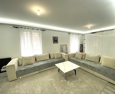 Maison - 179 m² - 7 pièces