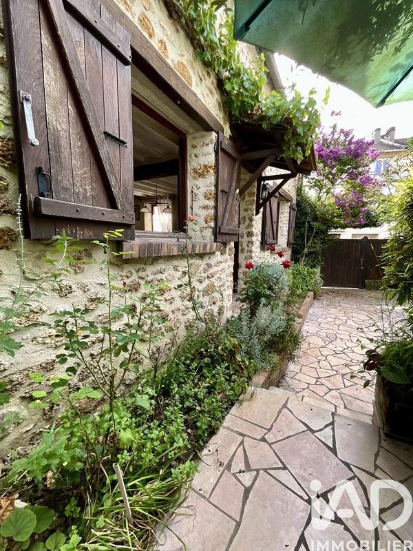 Maison de ville - 80 m² - 5 pièces