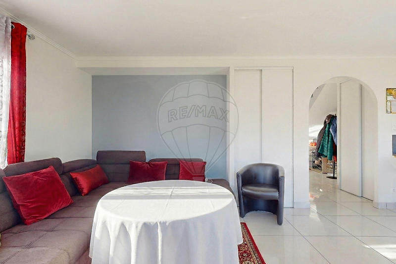 Maison - 160 m² - 7 pièces