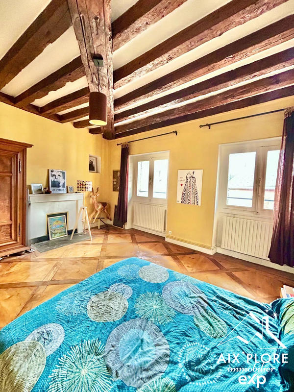 Appartement - 149 m² - 5 pièces