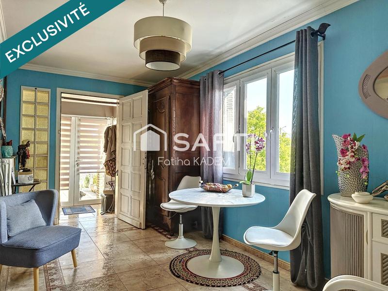 Maison - 265 m² - 12 pièces