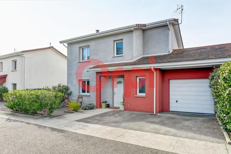 Maison - 97 m² - 4 pièces