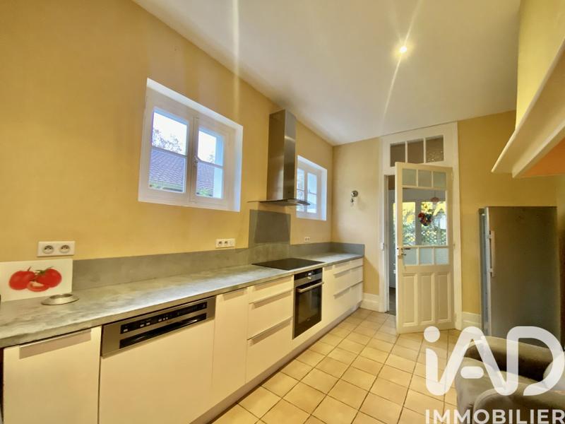 Maison de ville - 180 m² - 7 pièces