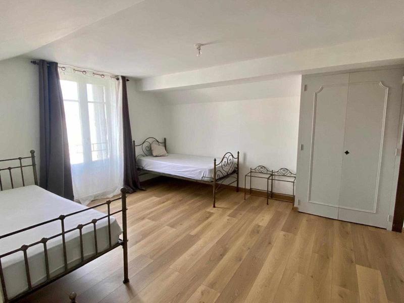 Maison - 196 m² - 6 pièces