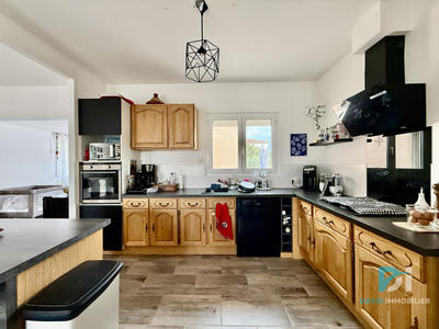 Maison - 139 m² - 5 pièces