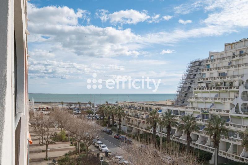 Studio - 25 m² - 1 pièce