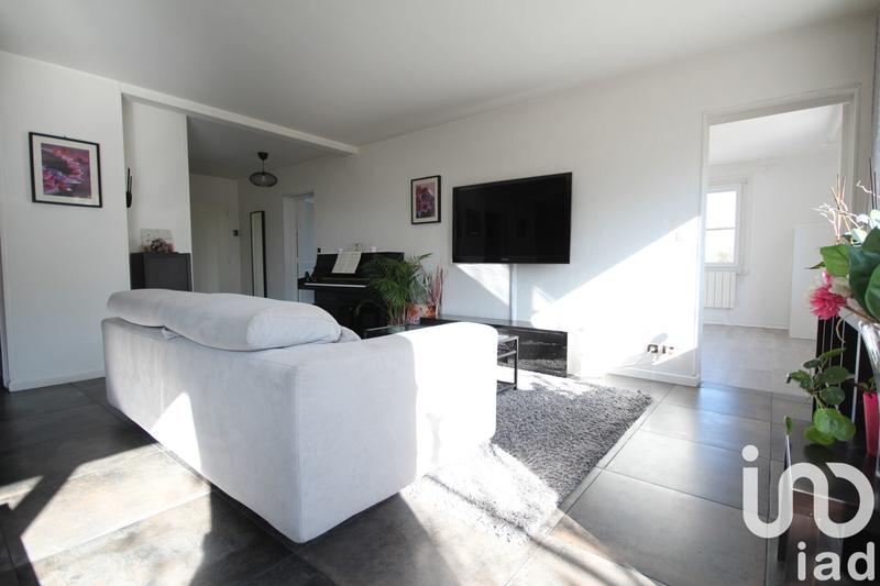Maison - 215 m² - 7 pièces