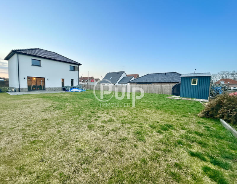 Maison - 114 m² - 6 pièces