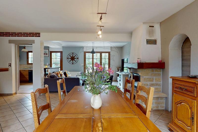 Maison - 157 m² - 7 pièces