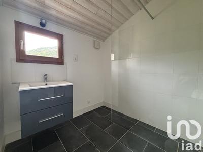 Maison - 84 m² - 3 pièces