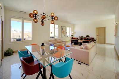 Appartement - 126 m² - 4 pièces