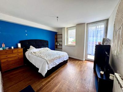 Appartement - 124 m² - 4 pièces